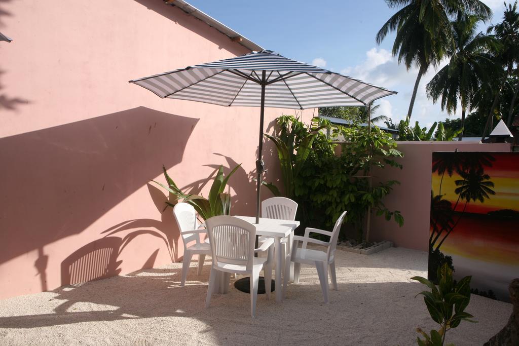 Equa Reef Maldives Hotel Addu Atoll Kültér fotó