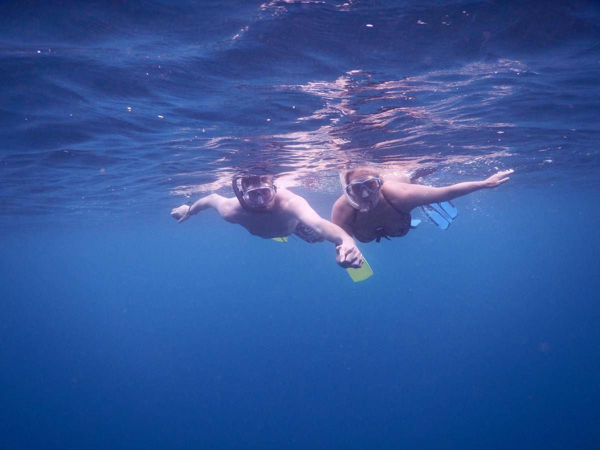 Equa Reef Maldives Hotel Addu Atoll Kültér fotó