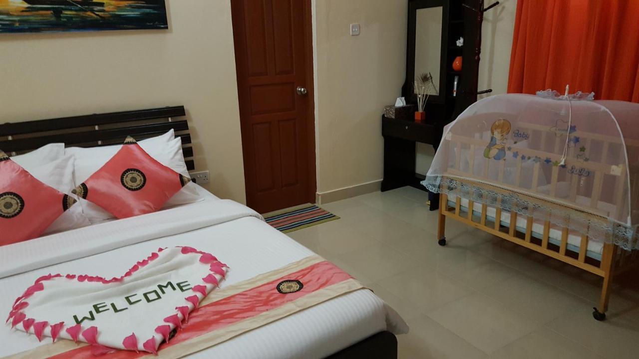 Equa Reef Maldives Hotel Addu Atoll Kültér fotó
